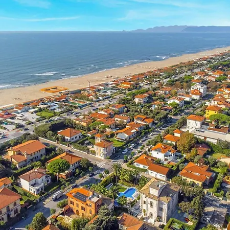 Holiday home Debora Fico D'amore Forte dei Marmi